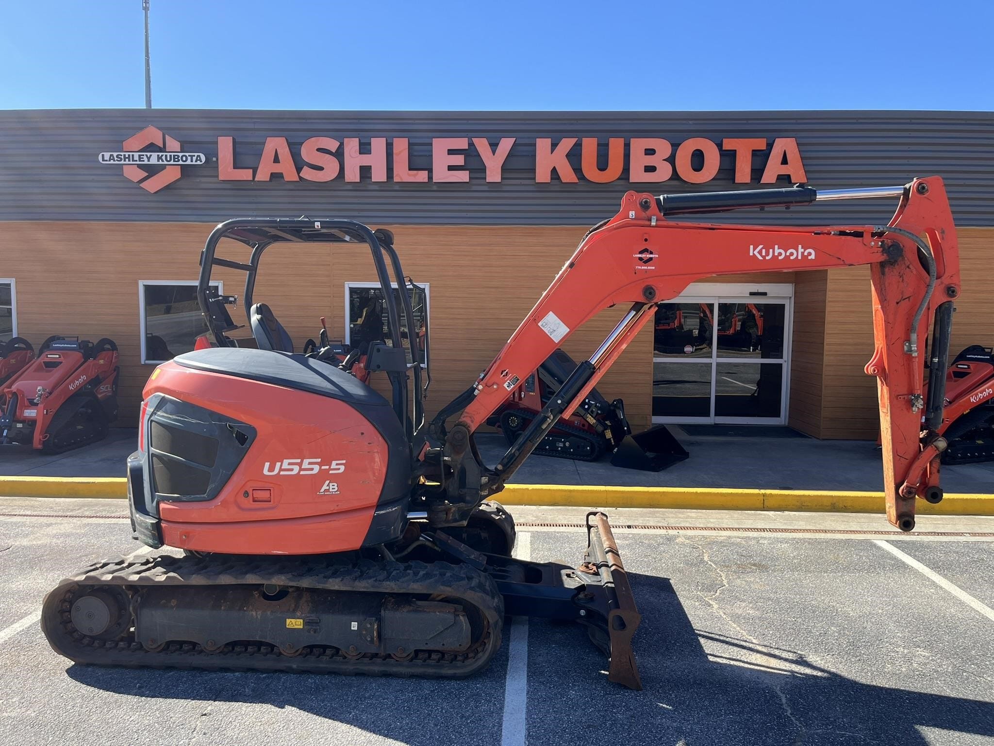 2022 Kubota U55-5R1A Equipment Image0
