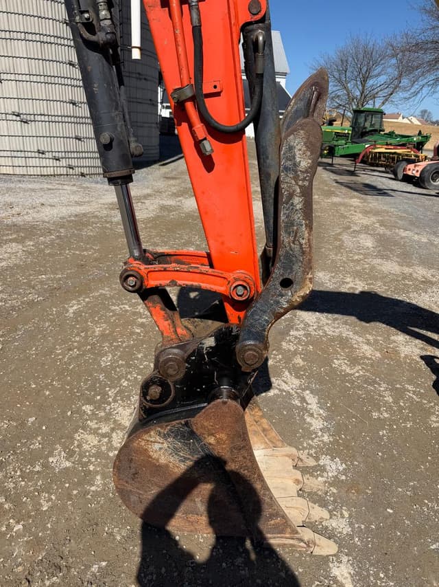 Image of Kubota U55 equipment image 1