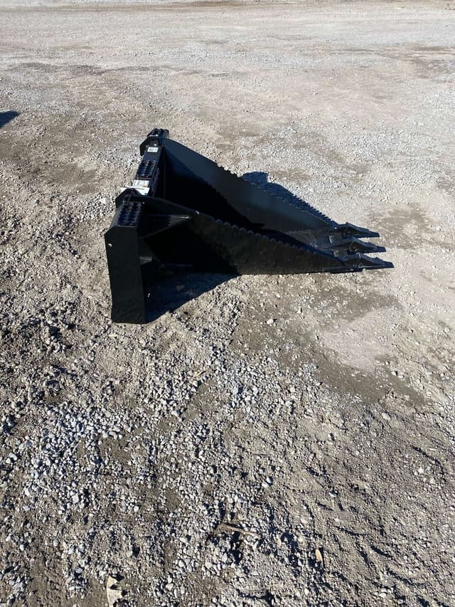 Image of Kubota UB25 equipment image 1