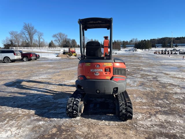 Image of Kubota U27-4 equipment image 3
