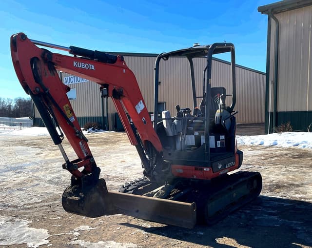 Image of Kubota U27-4 equipment image 1