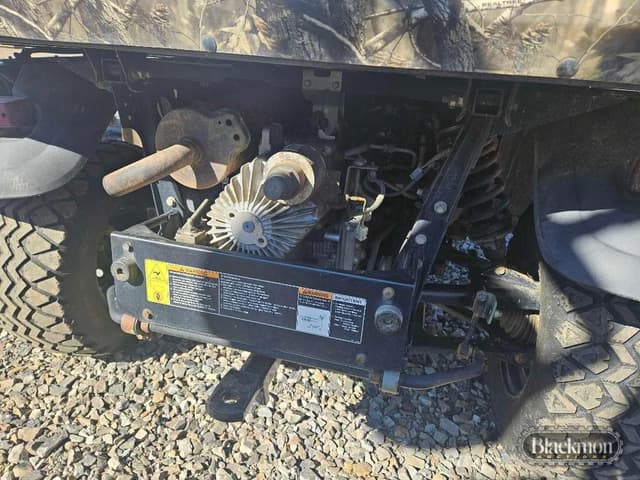 Image of Kubota RTV-X1100C equipment image 3