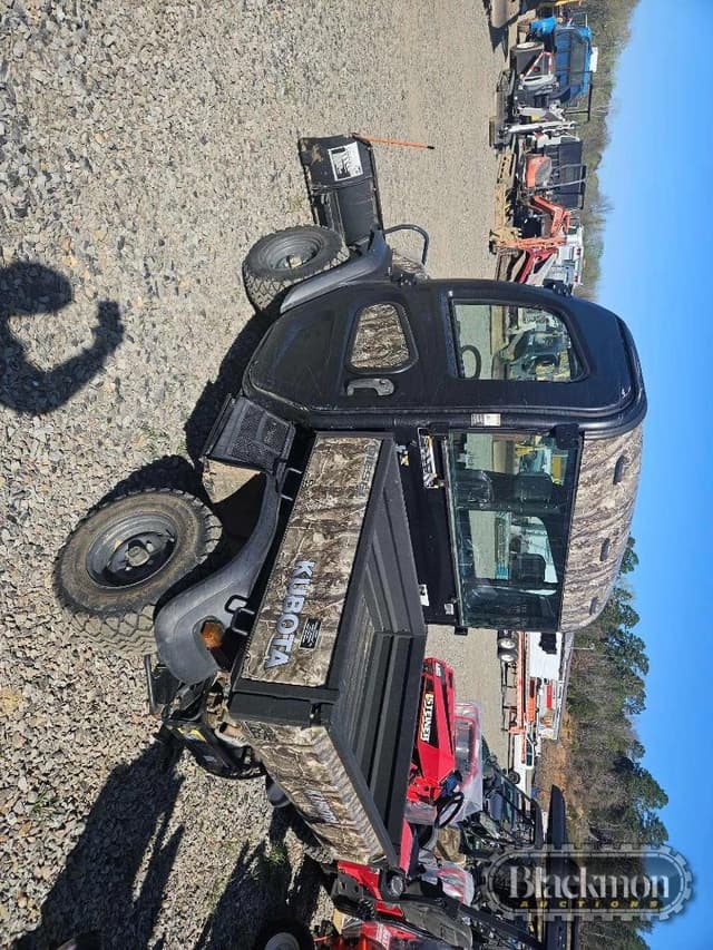 Image of Kubota RTV-X1100C equipment image 4