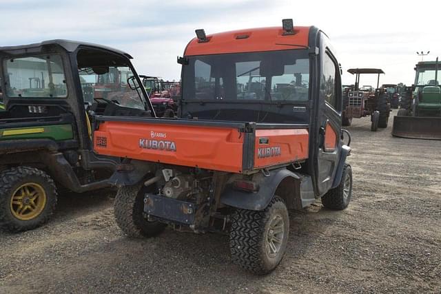 Image of Kubota RTV-X1100C equipment image 2