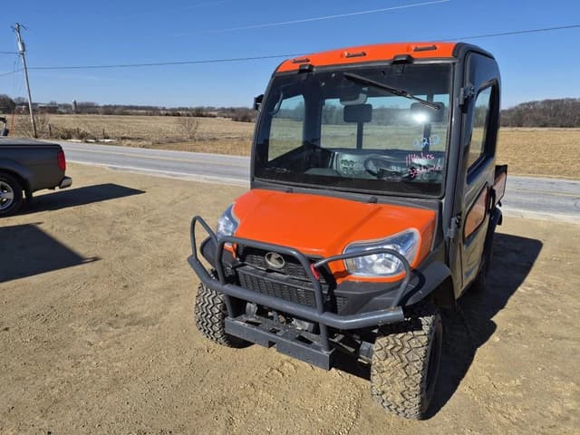 Image of Kubota RTV-X1100C equipment image 2