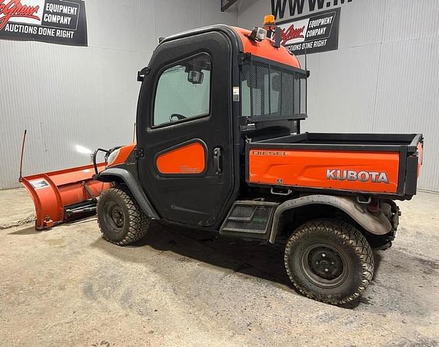 Image of Kubota RTV-X1100C equipment image 2