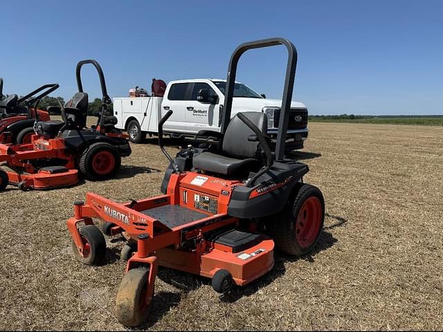 Image of Kubota Z122E equipment image 1