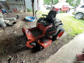 Main image Kubota Z122E