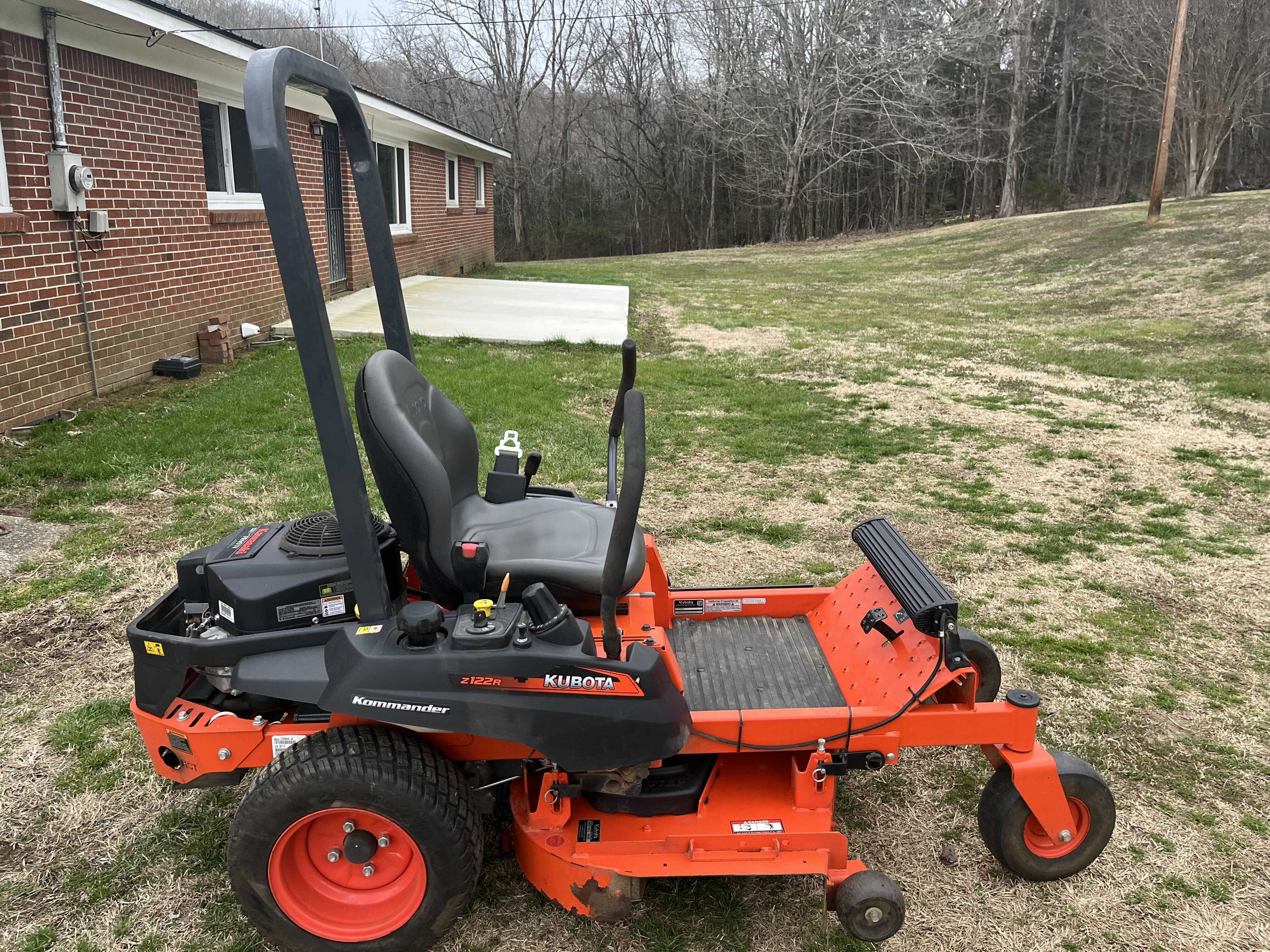 Main image Kubota Z122EBR-48