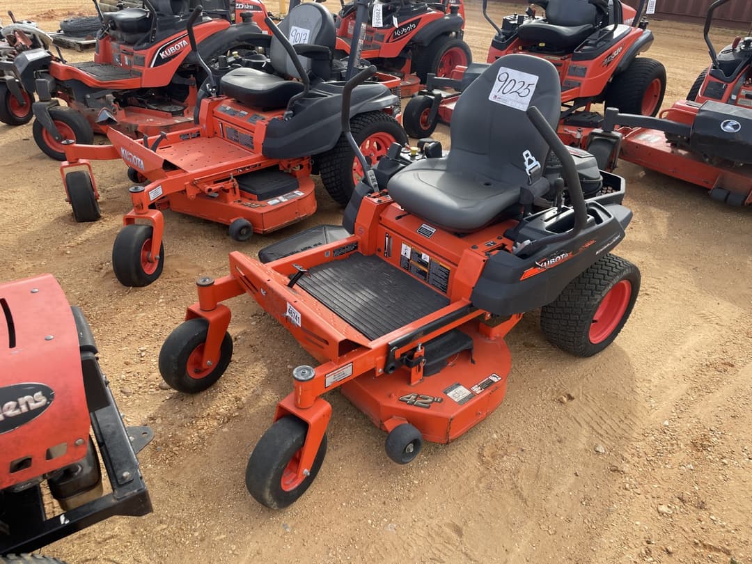 Image of Kubota Z122R Primary image