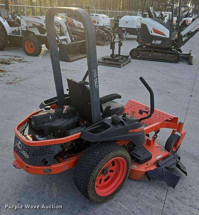 Image of Kubota Z125EBR equipment image 4