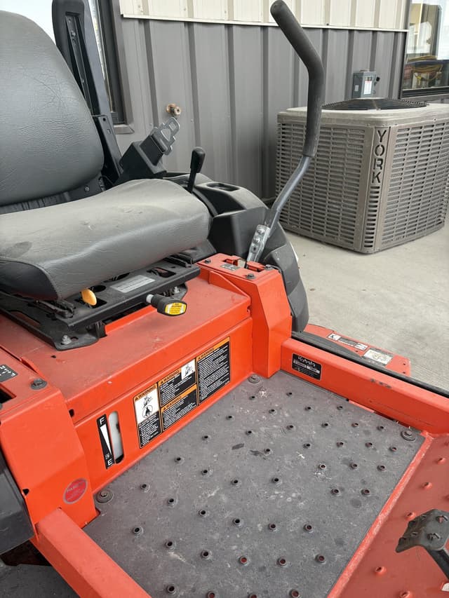 Image of Kubota Z125S equipment image 3