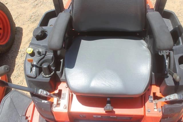 Image of Kubota Z125S equipment image 3