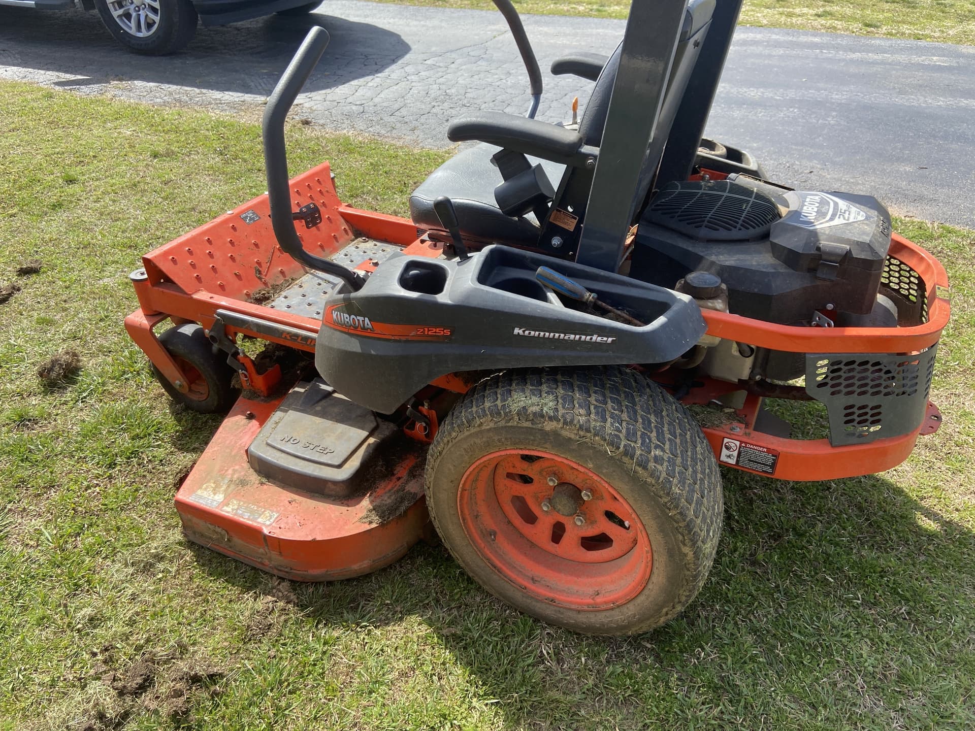 Tractor Zoom Kubota Z125S