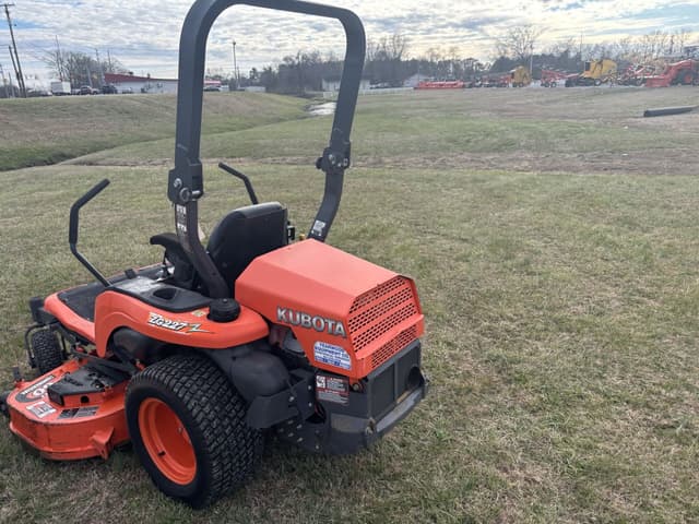 Image of Kubota ZG227 equipment image 4