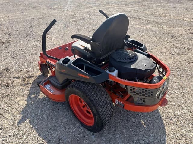 Image of Kubota Z231 equipment image 1