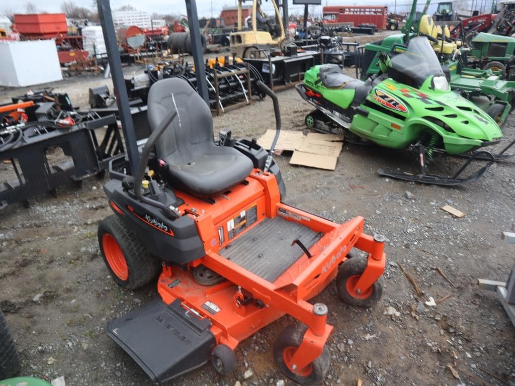 Image of Kubota Z231 Primary image