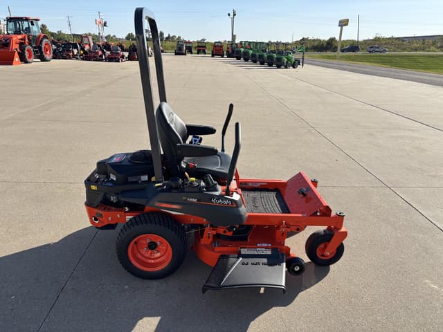 Image of Kubota Z232 equipment image 4