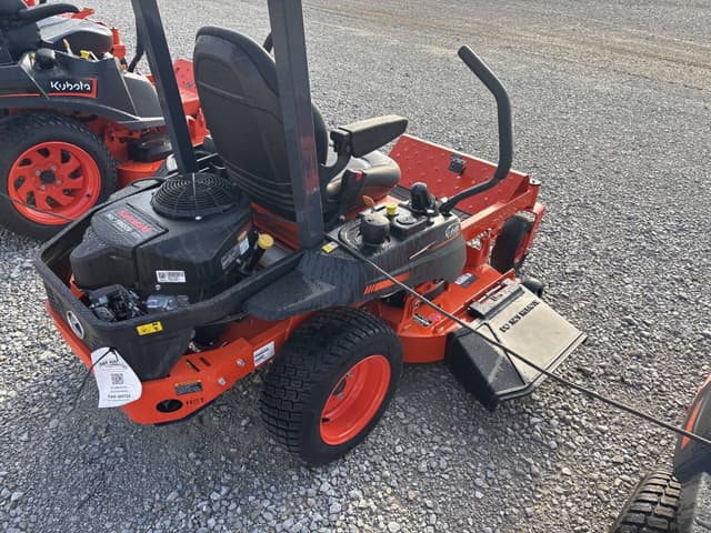 Image of Kubota  Z232KW equipment image 2