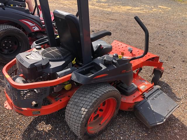Image of Kubota Z251 equipment image 3