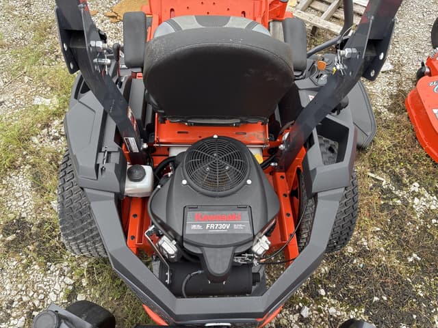 Image of Kubota Z252KW-54 equipment image 3