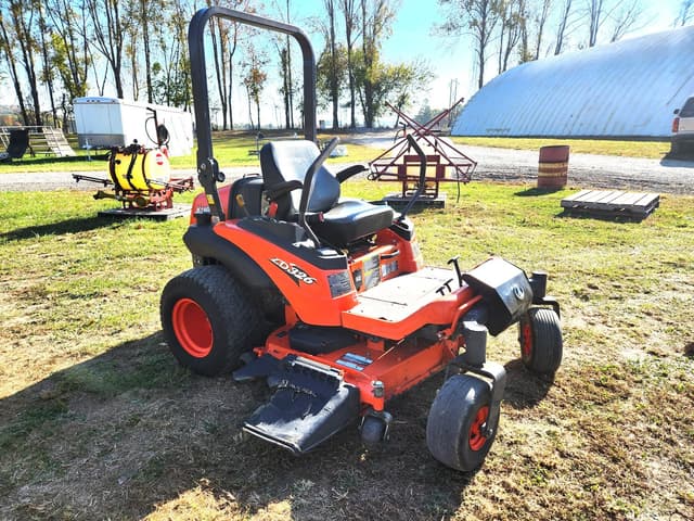 Image of Kubota ZD326 equipment image 2