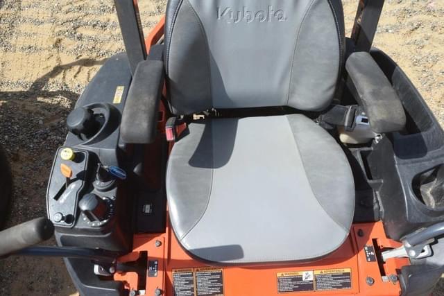Image of Kubota Z411 equipment image 3