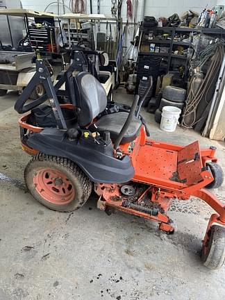 Image of Kubota Z411KW equipment image 1