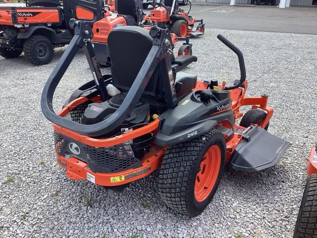 Image of Kubota Z412KW equipment image 2