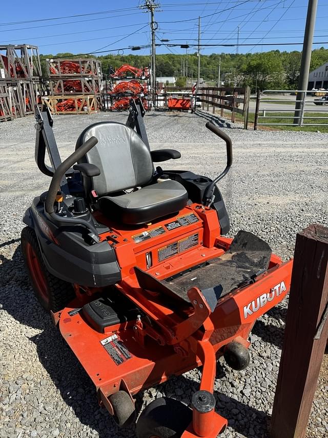 Image of Kubota Z421 equipment image 2