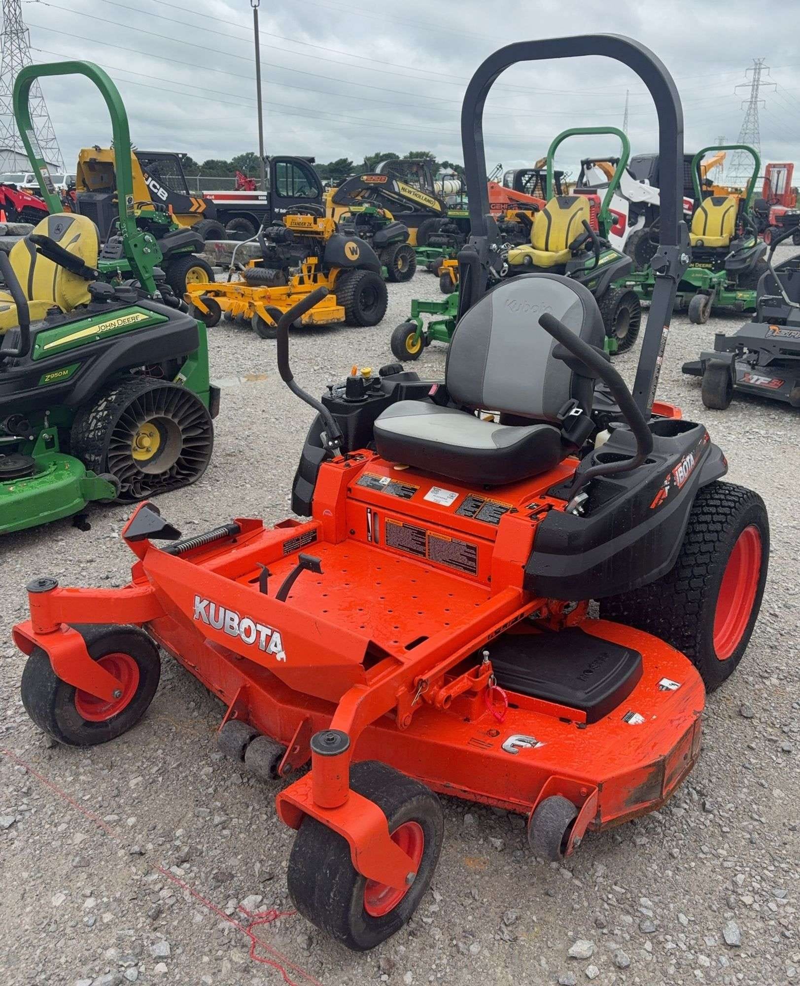 Kubota Z421 Equipment Image0