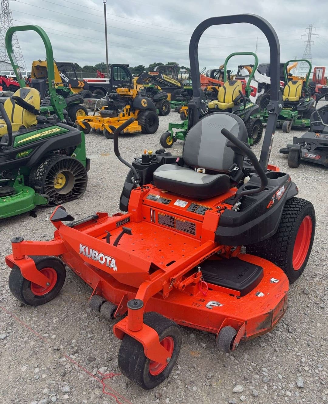 Image of Kubota Z421 Primary image