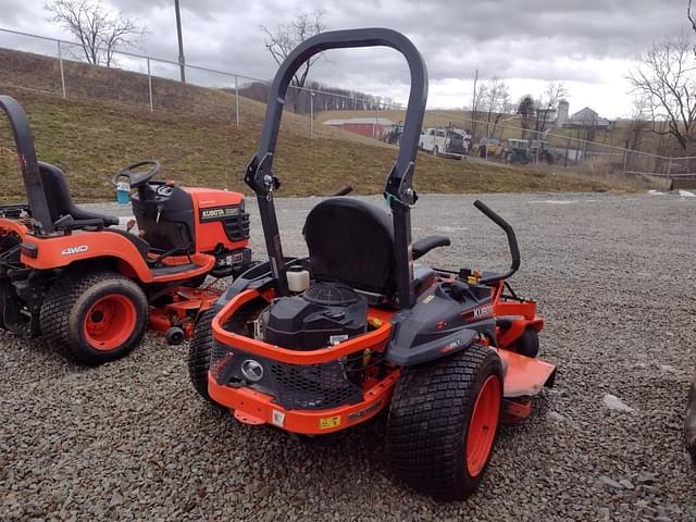 Image of Kubota Z421 equipment image 2