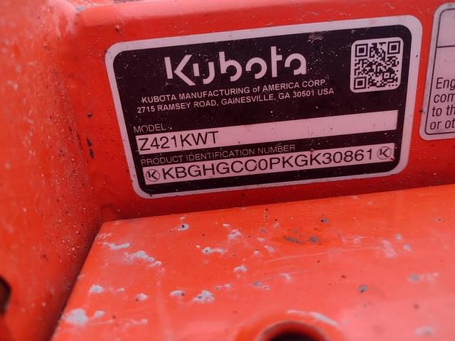 Image of Kubota Z421 equipment image 4