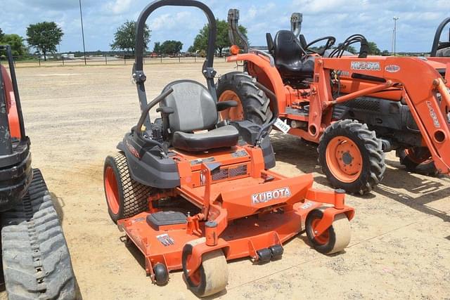 Image of Kubota Z421 equipment image 3