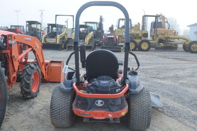 Image of Kubota Z421 equipment image 2