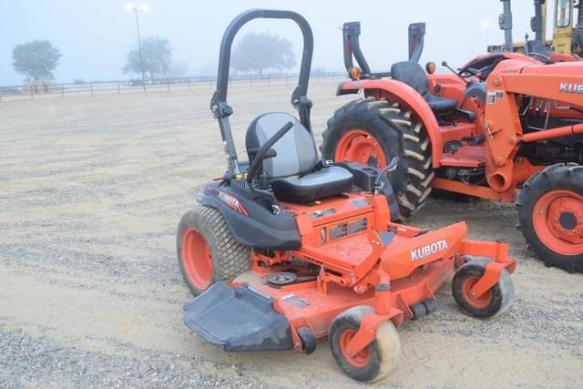 Image of Kubota Z421 equipment image 1