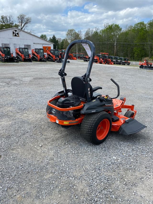 Image of Kubota Z421KWT equipment image 2