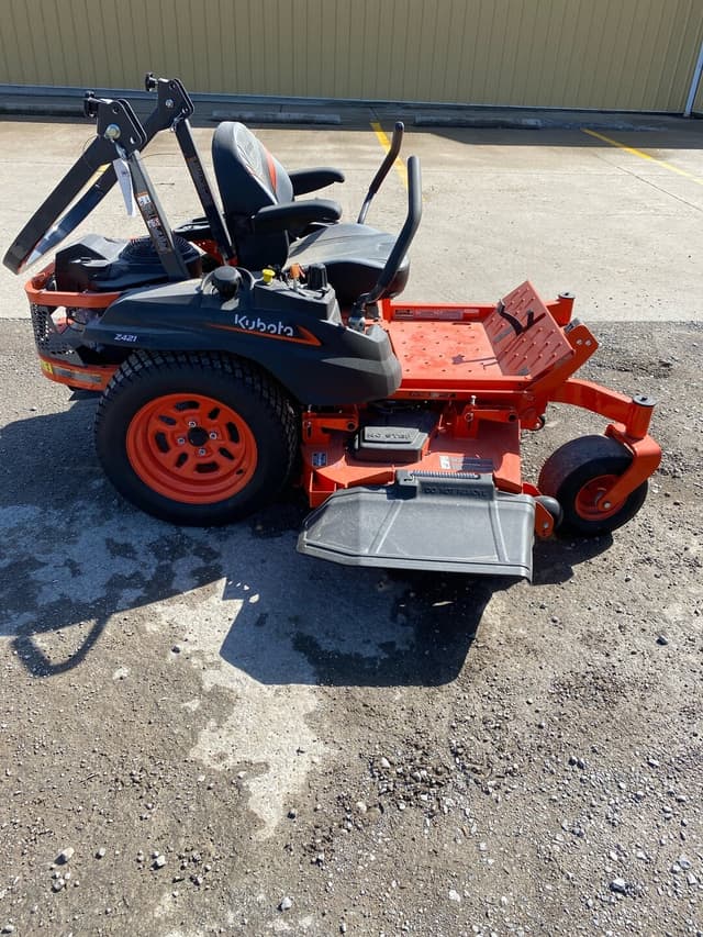 Image of Kubota Z421KWT equipment image 1
