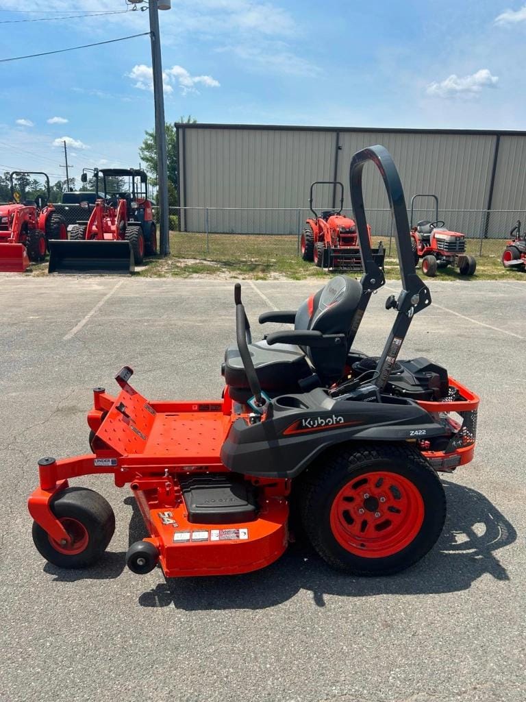 2024 Kubota Z422KWNC-54 Equipment Image0