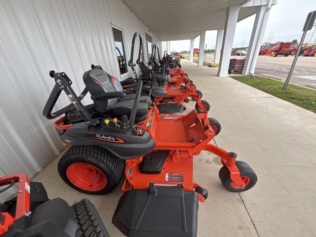 Image of Kubota Z422KWT equipment image 1