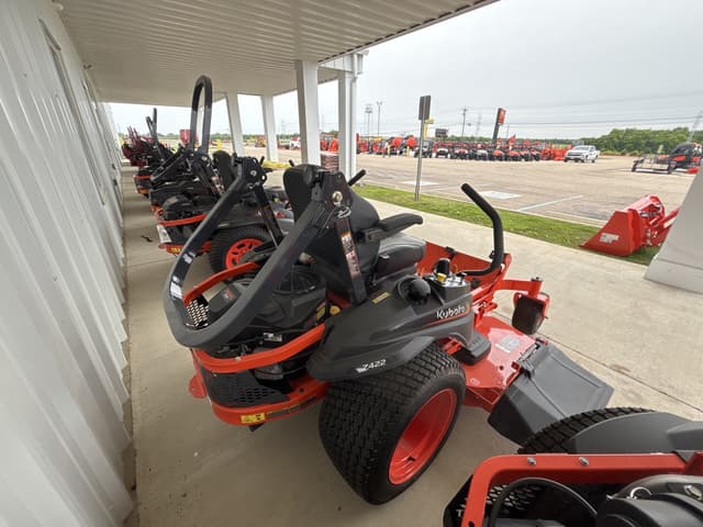 Image of Kubota Z422KWT equipment image 2