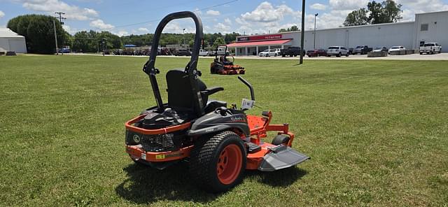 Image of Kubota Z422 equipment image 2