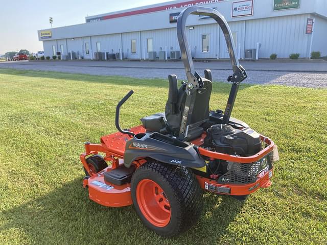 Image of Kubota Z422 equipment image 4
