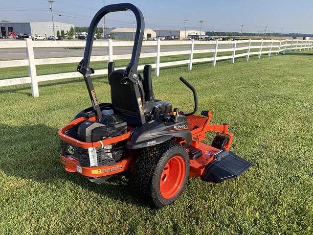 Image of Kubota Z422 equipment image 2