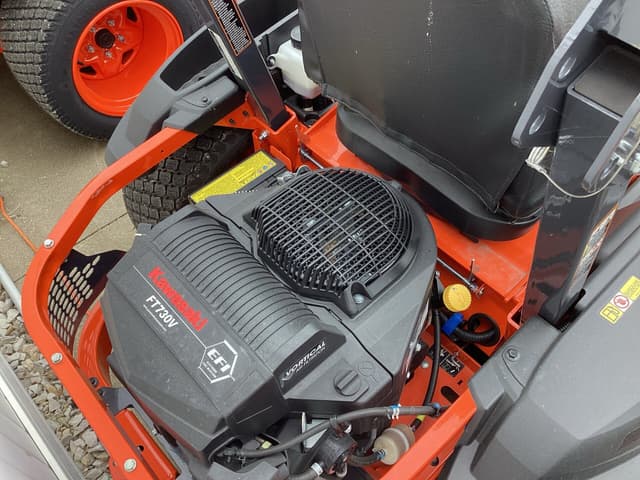 Image of Kubota Z452KWi-54 equipment image 2