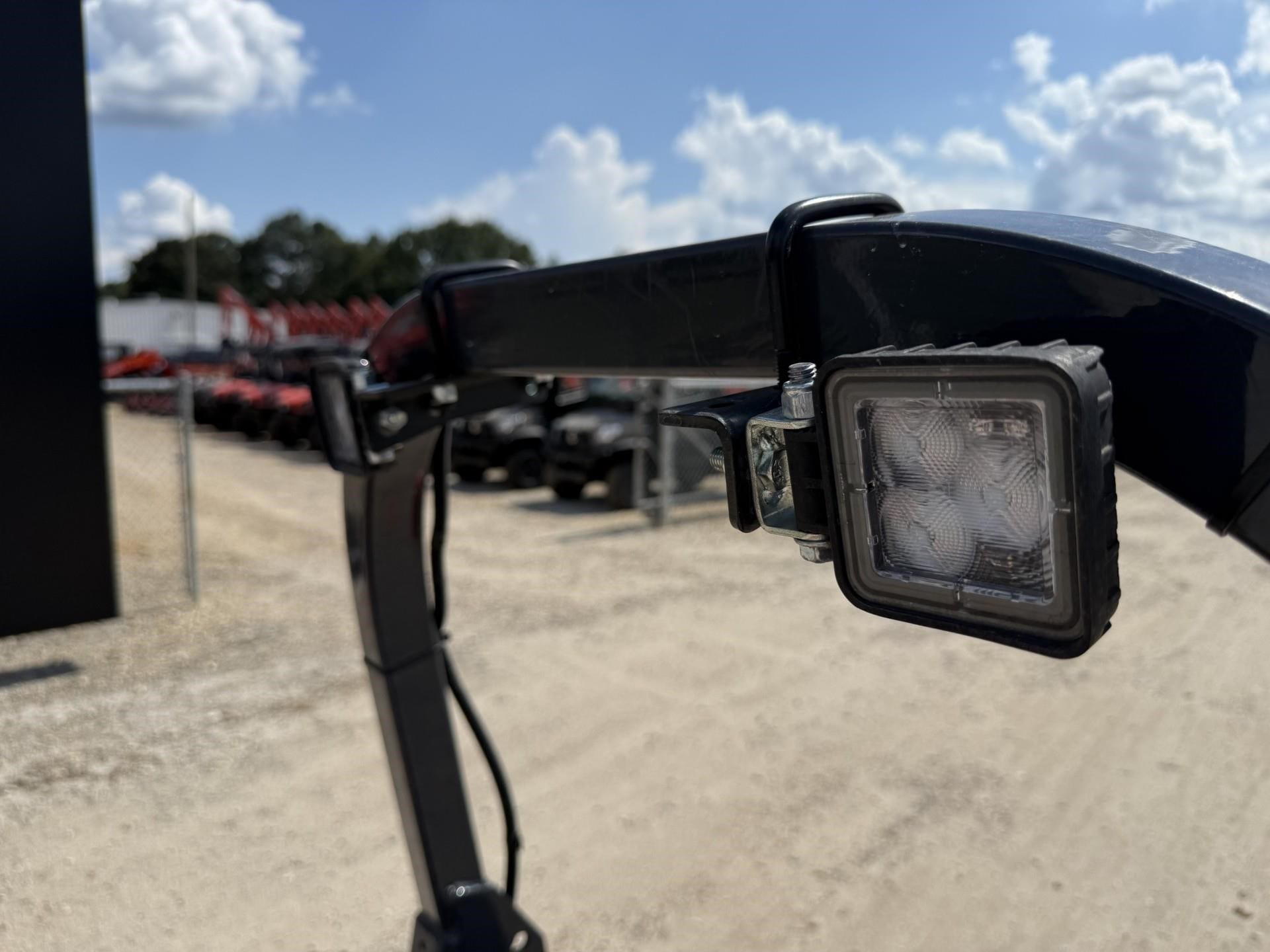 2024 Kubota Z724X Equipment Image0