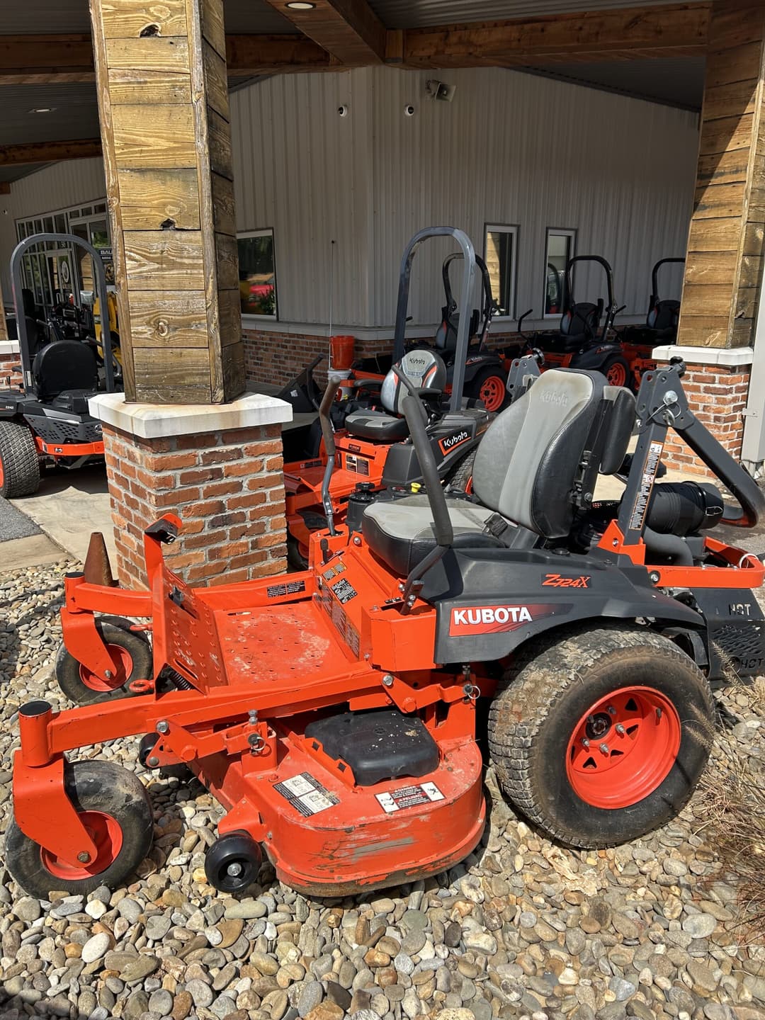 Image of Kubota Z724XKW Image 0