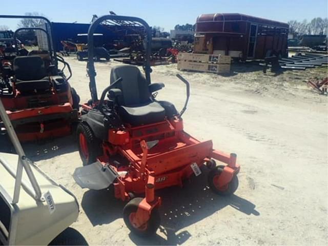 Image of Kubota Z724XKW equipment image 1