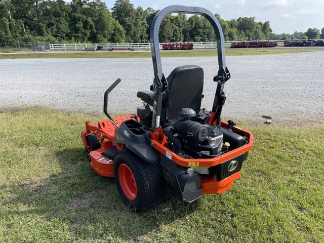 Image of Kubota Z724X equipment image 4